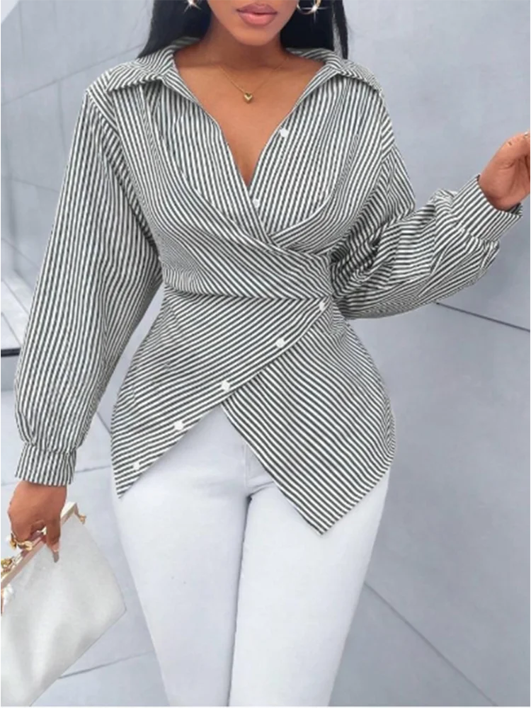 Women’s Striped V-Neck Lace Button-Up Top