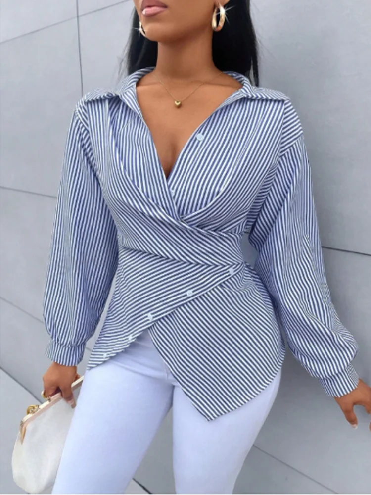 Women’s Striped V-Neck Lace Button-Up Top