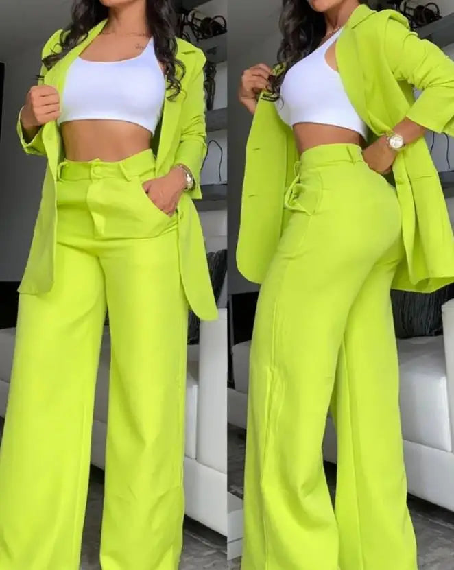 Elegant Women's Urban Suit Set