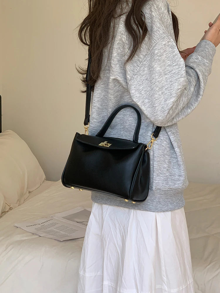 Stylish Winter Shoulder Square Purse for Women